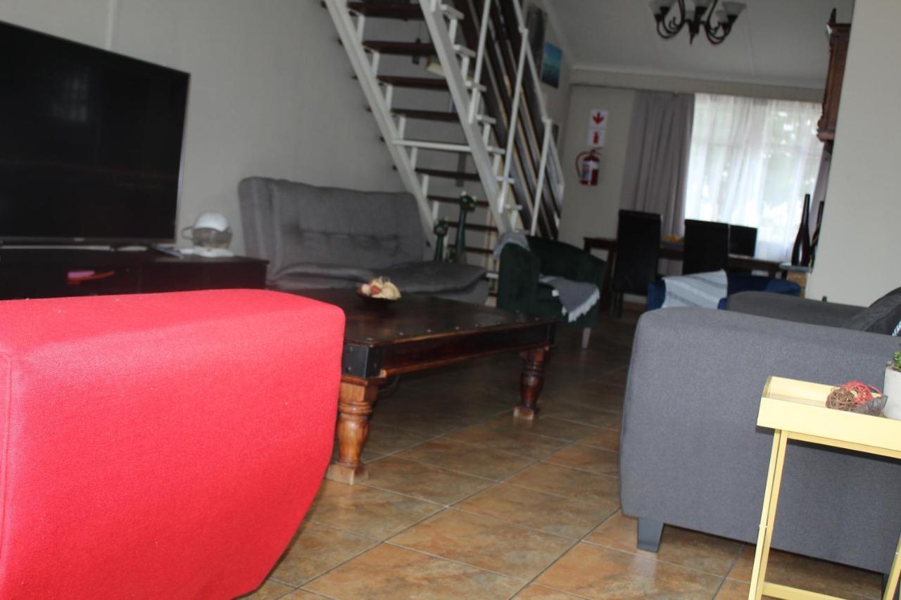 Reizigers Rusten Kempton Park Extérieur photo